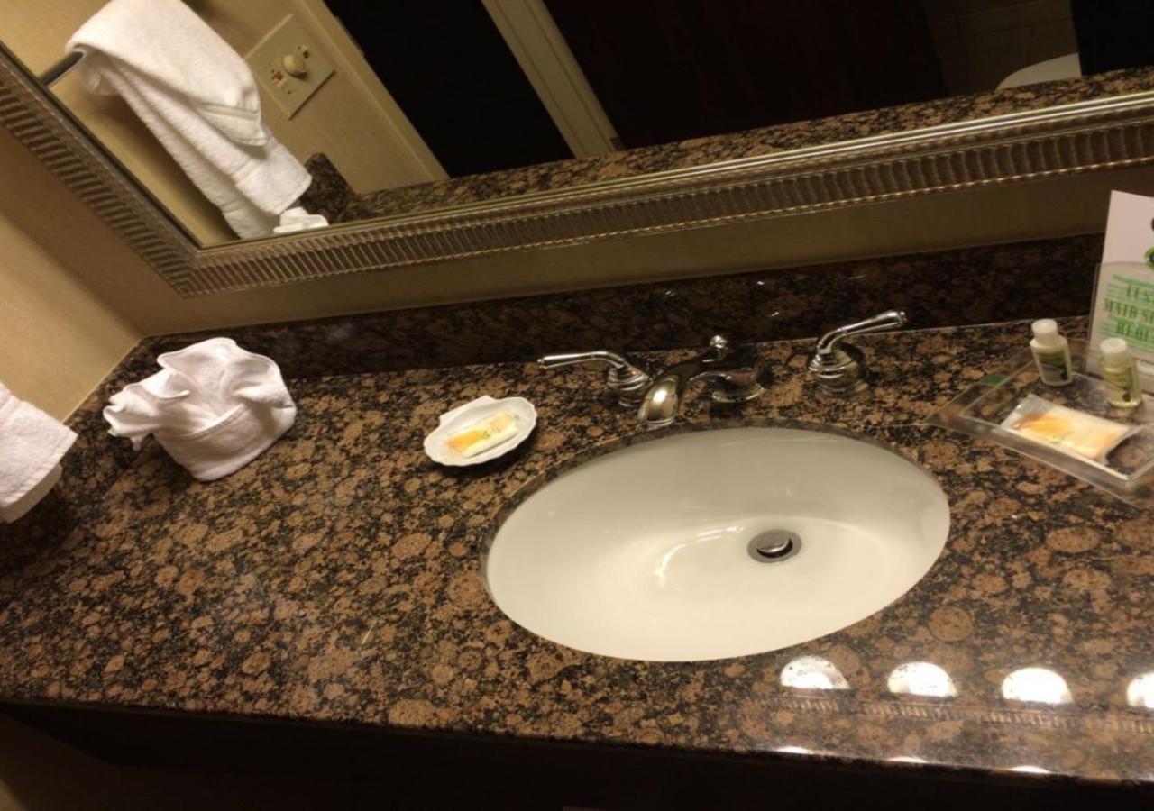 Holiday Inn Springdale-Fayetteville Area By Ihg Exteriör bild